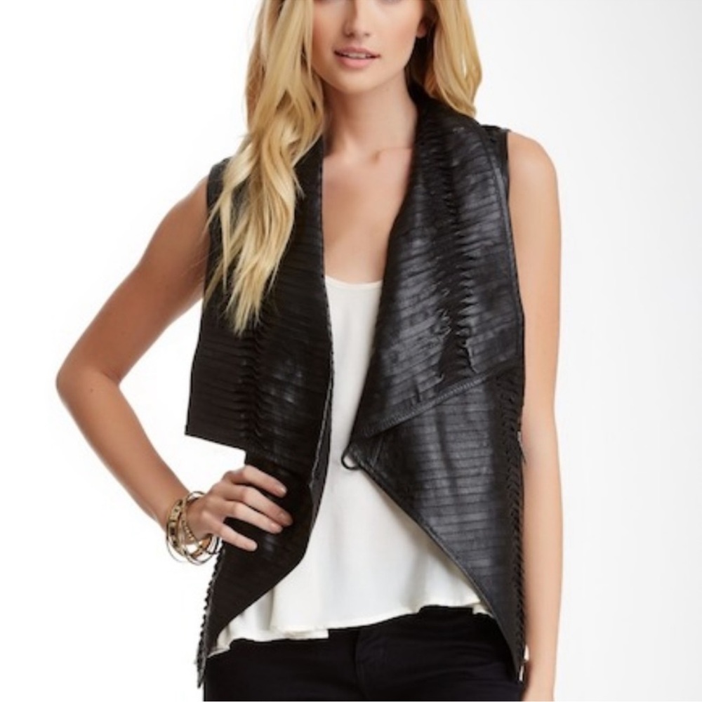 Line Lamb Skin Leather Vest